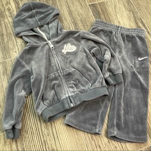 Nike Velour Track Suit Gray Toddler Sz 18 months